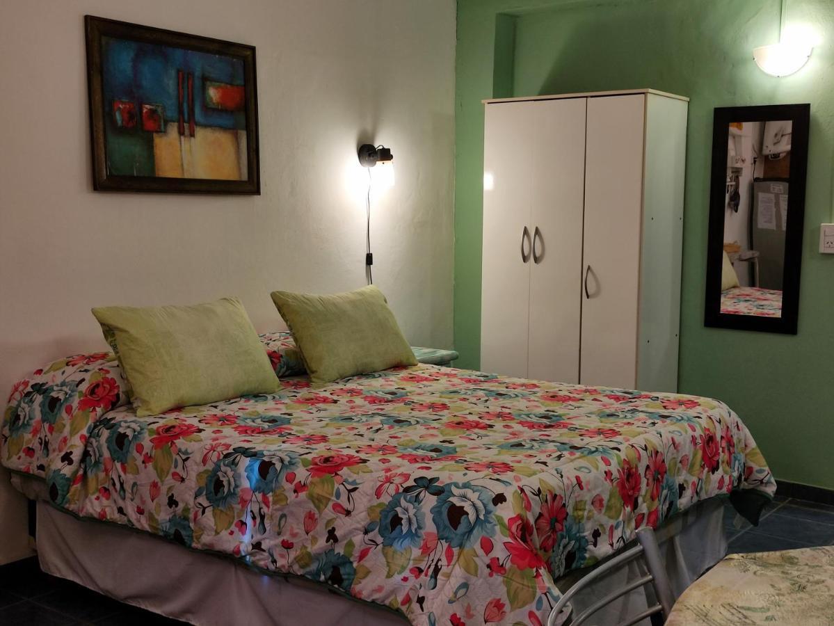 Studios La Bella Vida En Escobar Belén de Escobar Eksteriør bilde